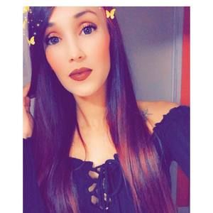 Meet your Posher, Selena